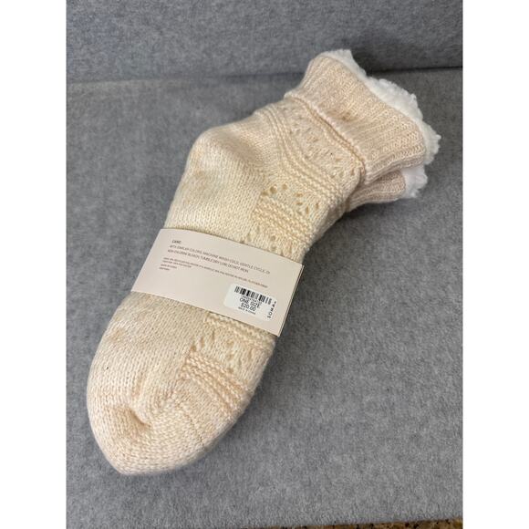 Soma Cable Knit Sherpained Sweater Slipper Super Socks Ivory Cream One Size NWT - Picture 3 of 7